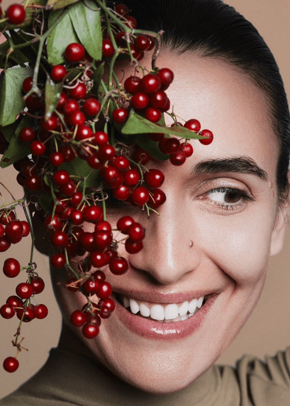 Antati Skincare Visual showing clear face with Zaarour
