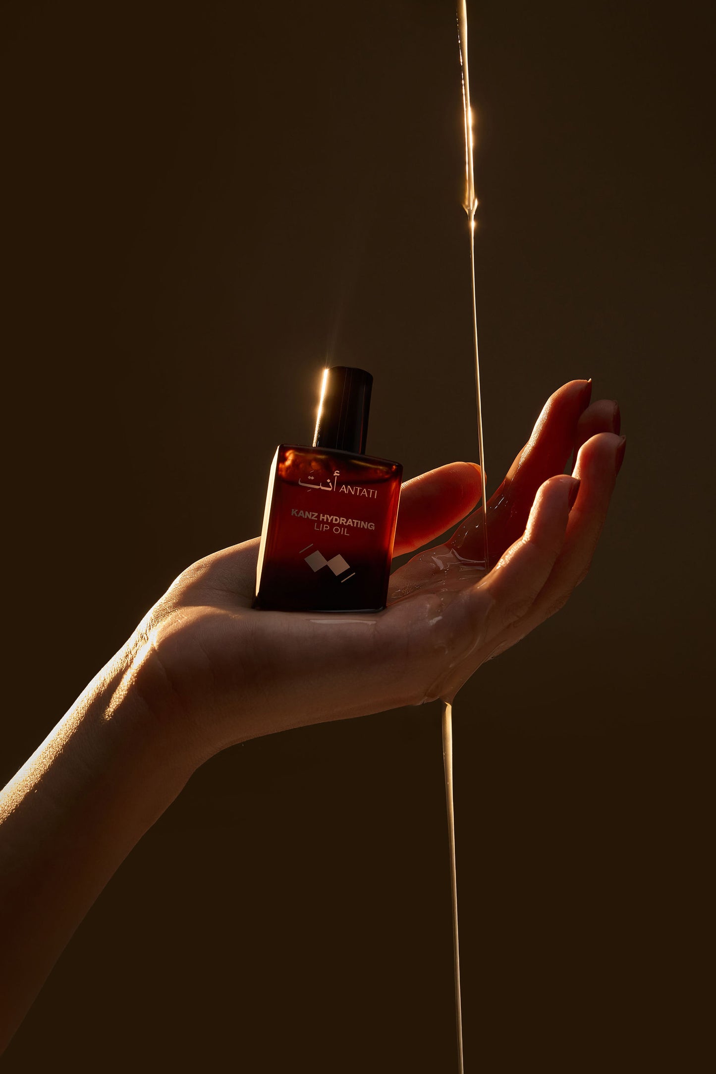 زيت شفاه مرطّب كانز